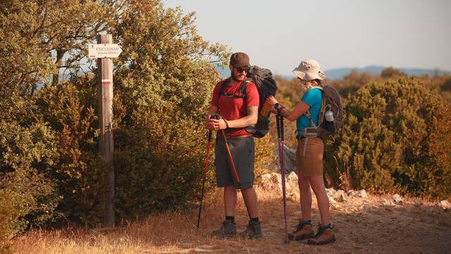 Expérience : randonnée perchée sur le Sentier Cathare Expérience randonnée perchée sur le Sentier Cathare